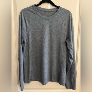 EUC lululemon Long Sleeve Shirt